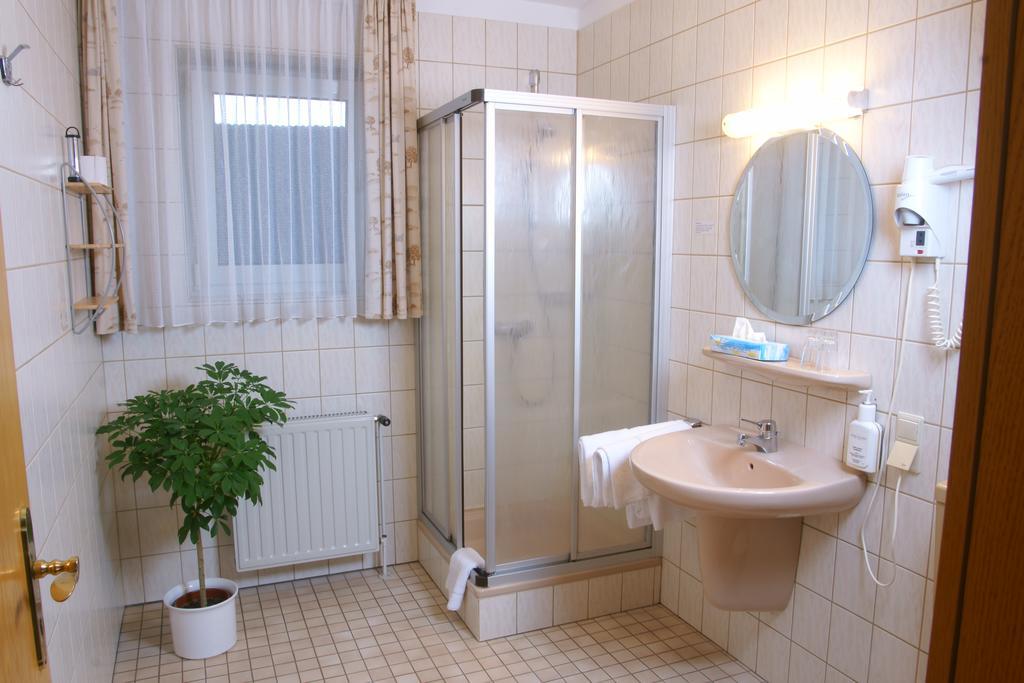 Roehrs Gasthof Sottrum Esterno foto